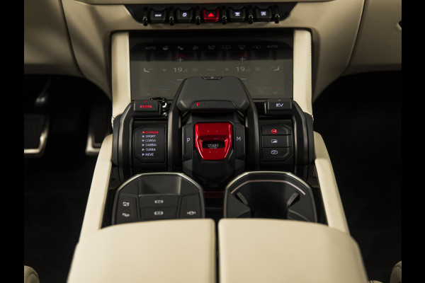 Lamborghini Urus 4.0 V8 Hybrid SE MY26 I EXCL. COLOR I 23" I B&O I PANO
