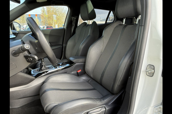 Peugeot 2008 BWJ 2021 | 1.2T 131PK GT | PANO DAK | TREKHAAK | CLIMA | NAVI | LEDER/STOF | CAMERA A | PDC | CARPLAY |