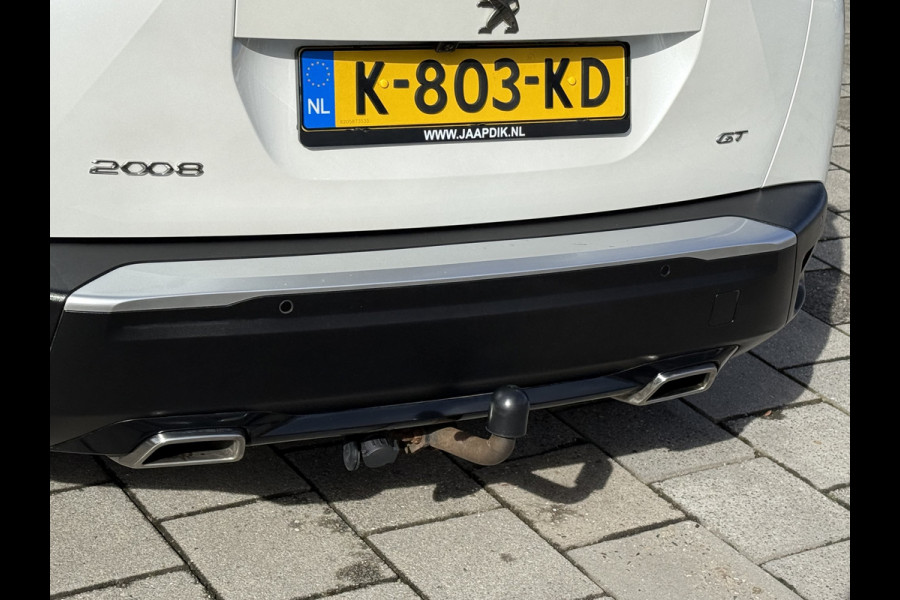 Peugeot 2008 BWJ 2021 | 1.2T 131PK GT | PANO DAK | TREKHAAK | CLIMA | NAVI | LEDER/STOF | CAMERA A | PDC | CARPLAY |