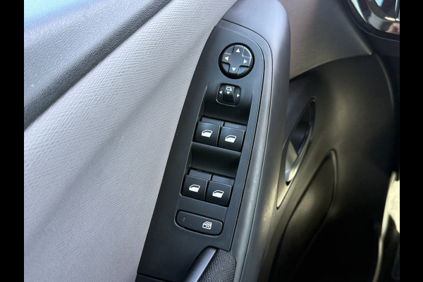 Citroën C4 Spacetourer BWJ 2021 | 1.2T 131PK AUTOMAAT | TREKHAAK | EL KOFFERKLEP | CAMERA A | 17'' LMV | PDC 2X | PARK PILOT | NAVI | CLIMA |