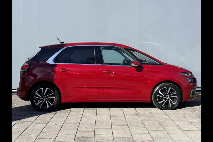 Citroën C4 Spacetourer BWJ 2021 | 1.2T 131PK AUTOMAAT | TREKHAAK | EL KOFFERKLEP | CAMERA A | 17'' LMV | PDC 2X | PARK PILOT | NAVI | CLIMA |