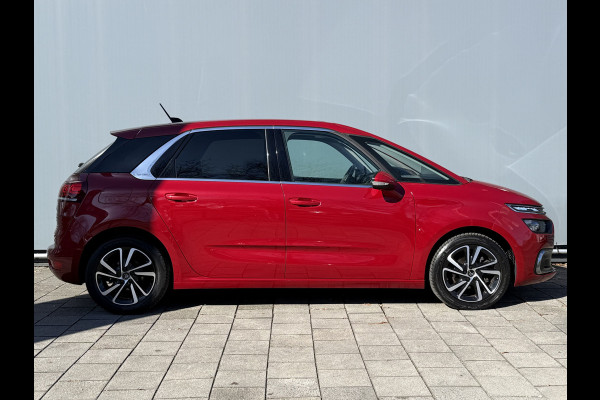 Citroën C4 Spacetourer BWJ 2021 | 1.2T 131PK AUTOMAAT | TREKHAAK | EL KOFFERKLEP | CAMERA A | 17'' LMV | PDC 2X | PARK PILOT | NAVI | CLIMA |