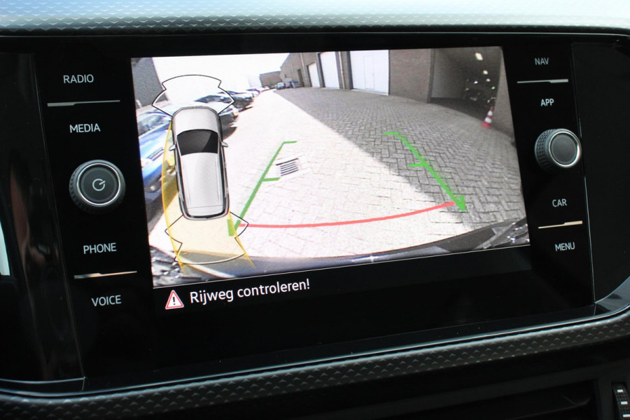 Volkswagen T-Cross 1.0 TSI 110pk DSG Life Navigatie Adaptive Cruise Control Lane/Side Assist Camera Stoelverwarming