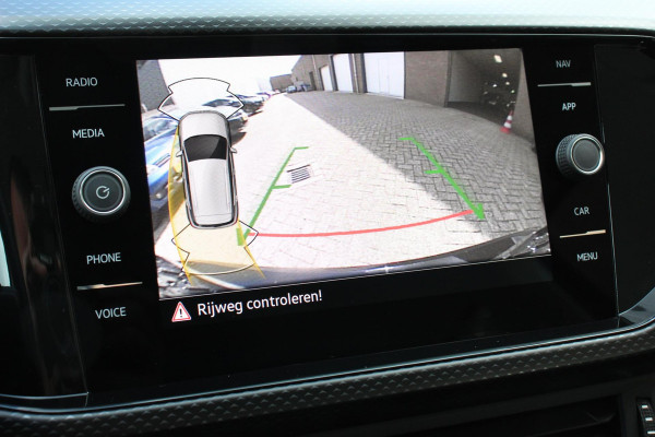 Volkswagen T-Cross 1.0 TSI 110pk DSG Life Navigatie Adaptive Cruise Control Lane/Side Assist Camera Stoelverwarming