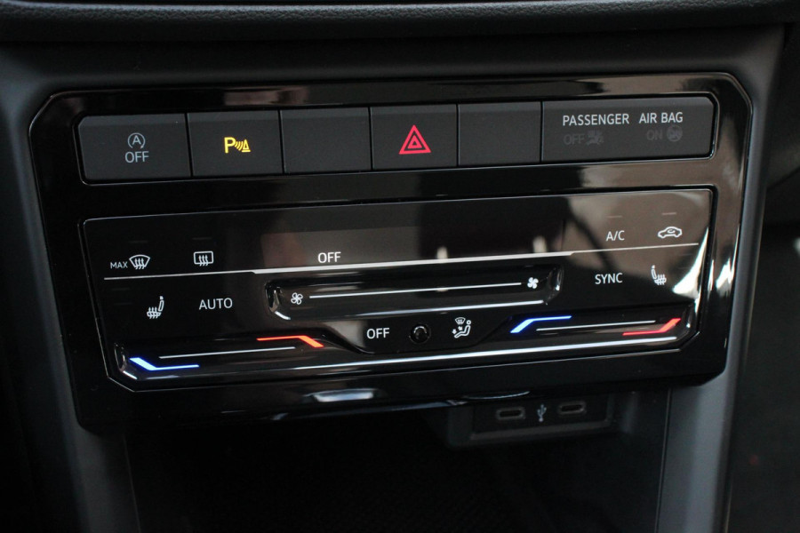 Volkswagen T-Cross 1.0 TSI 110pk DSG Life Navigatie Adaptive Cruise Control Lane/Side Assist Camera Stoelverwarming