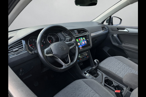 Volkswagen Tiguan 1.5 TSI 150PK! LIFE BUSINESS CARPLAY/ACC/NAVI/STUURVERW.