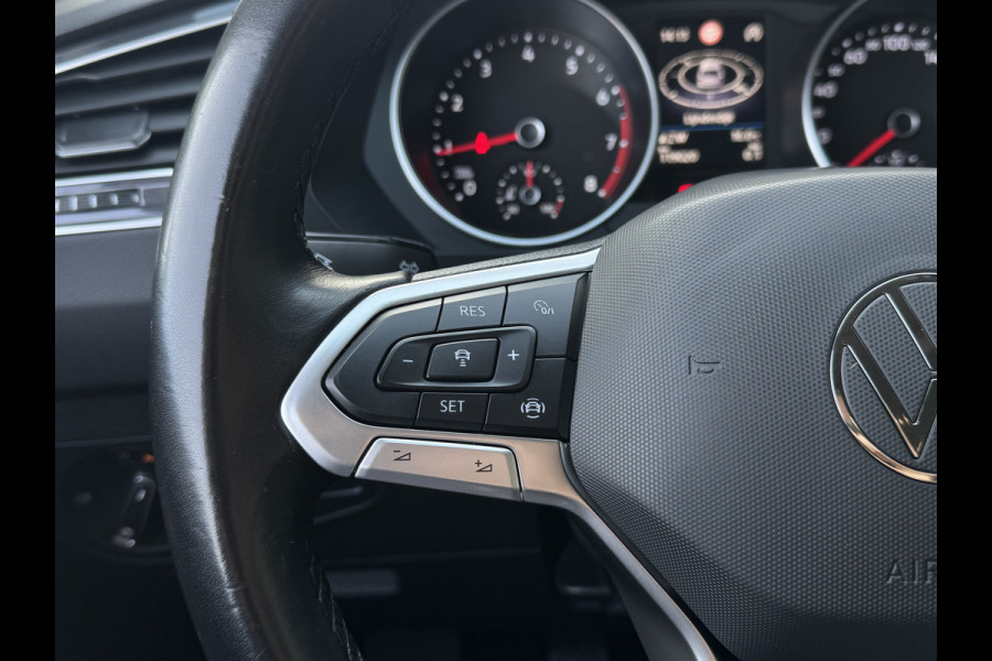 Volkswagen Tiguan 1.5 TSI 150PK! LIFE BUSINESS CARPLAY/ACC/NAVI/STUURVERW.