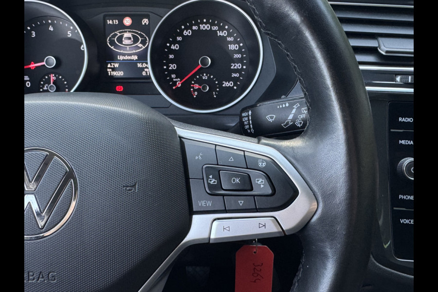 Volkswagen Tiguan 1.5 TSI 150PK! LIFE BUSINESS CARPLAY/ACC/NAVI/STUURVERW.