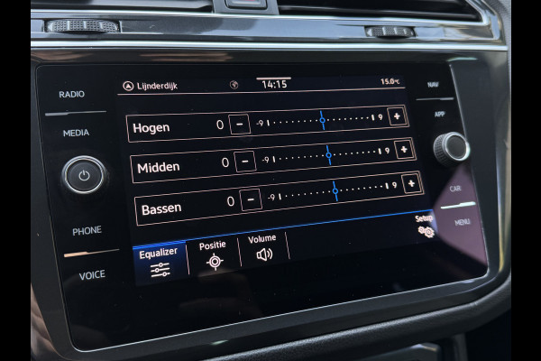 Volkswagen Tiguan 1.5 TSI 150PK! LIFE BUSINESS CARPLAY/ACC/NAVI/STUURVERW.