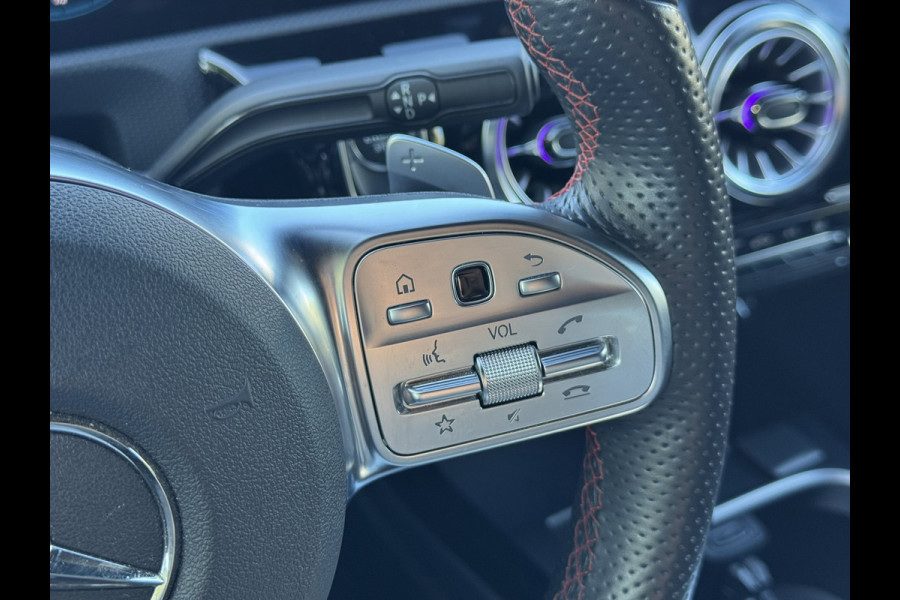 Mercedes-Benz A-Klasse 250 e AMG Line (SoH 92%) | Carplay/Android, Stoelverw., Sfeerverl., Camera, Cruise, Climate. Night Pakket |