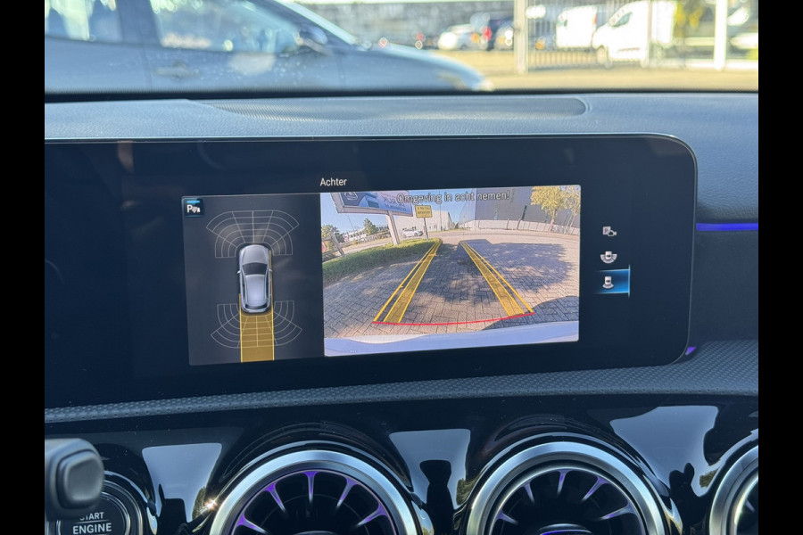 Mercedes-Benz A-Klasse 250 e AMG Line (SoH 92%) | Carplay/Android, Stoelverw., Sfeerverl., Camera, Cruise, Climate. Night Pakket |