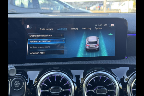 Mercedes-Benz A-Klasse 250 e AMG Line (SoH 92%) | Carplay/Android, Stoelverw., Sfeerverl., Camera, Cruise, Climate. Night Pakket |