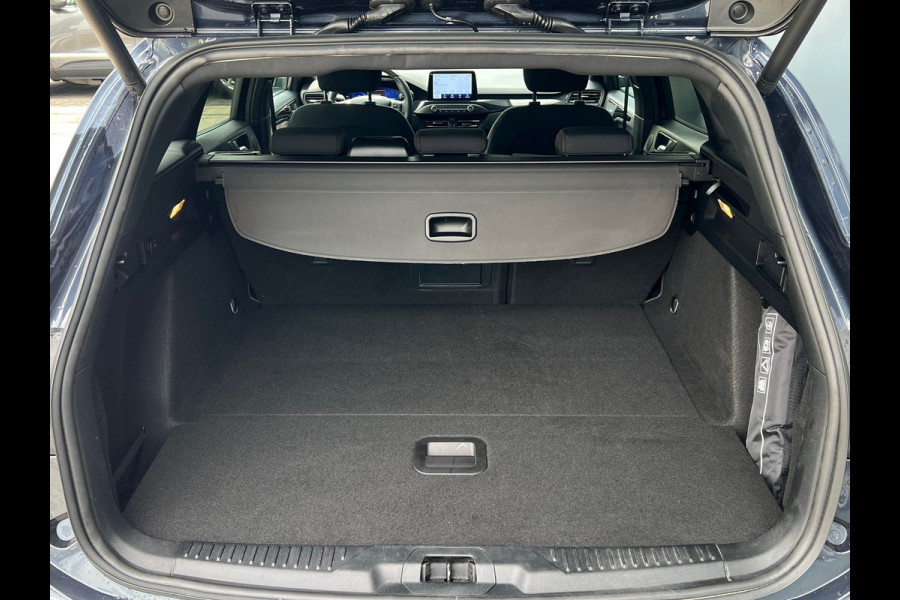 Ford FOCUS Wagon BWJ 2021 | 1.5TDCI 120PK ST Line X Business | STOEL&STUUR VERW | FULL LED | CAMERA A | CARPLAY  | CLIMA | NAVI | VOORRUITVERW |