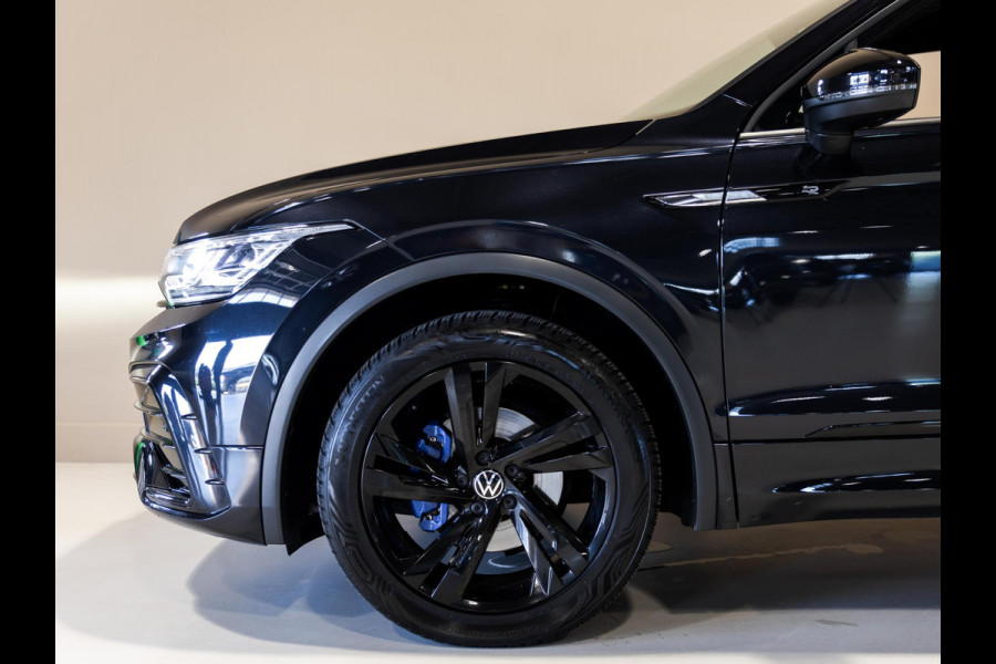 Volkswagen Tiguan Allspace 1.5 TSI R-Line Business+ 7p. / 150pk / Trekhaak / Panorama dak / Achteruitrij camera /