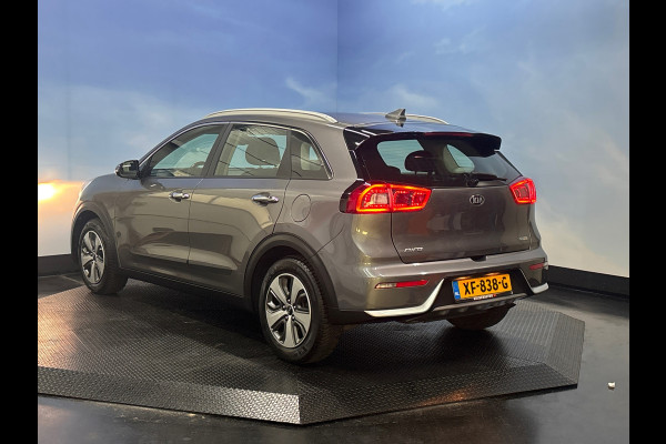 Kia Niro 1.6 GDi Hybrid DynamicLine Camera, Carplay,