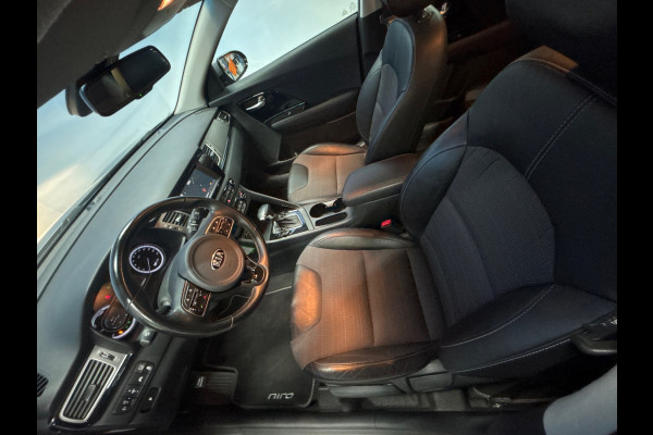 Kia Niro 1.6 GDi Hybrid DynamicLine Camera, Carplay,