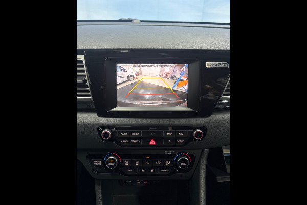 Kia Niro 1.6 GDi Hybrid DynamicLine Camera, Carplay,