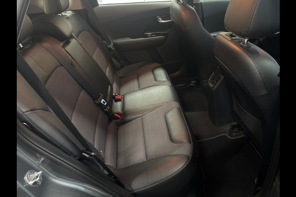 Kia Niro 1.6 GDi Hybrid DynamicLine Camera, Carplay,