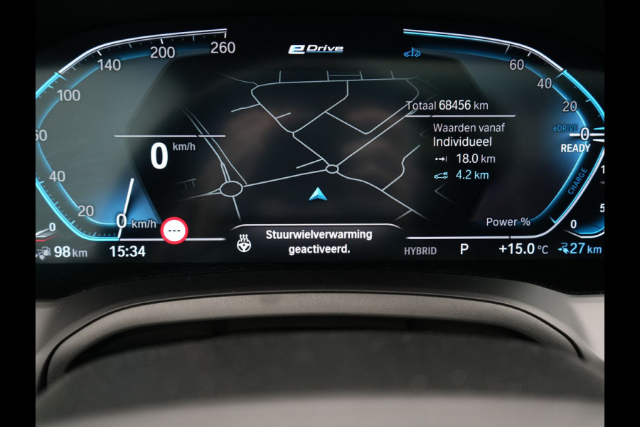 BMW 3 Serie Touring 330e Sportline PHEV 293pk Dealer O.H. | SOH 90,9% | Panodak | Adaptive Cruise | Head Up | 360 Camera | Lederen Sportstoelen & Stuur Verwarmd | Keyless | BLIS | Apple Carplay | Navigatie | DAB | Plug In Hybrid |
