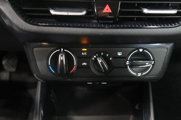 Škoda Fabia 1.0 TSI Ambition - N.A.P. Airco, Cruise, PDC.