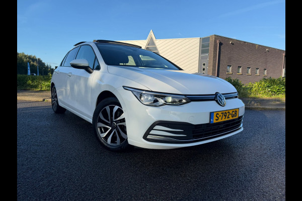 Volkswagen Golf 2.0 TDI Active Business | Automaat | Panorama dak | Digitaal Cockpit | Camera | IQ Light
