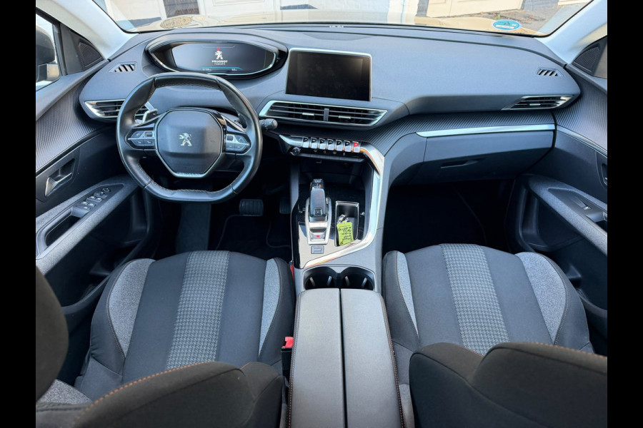 Peugeot 3008 1.2 PureTech Allure 131PK Automaat, Cruise Control, Apple Carplay, Navigatie, Parkeersensoren achter