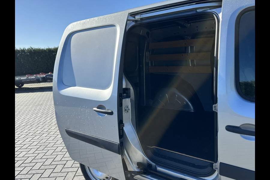 Mercedes-Benz Citan 109 CDI / L1H1 / AIRCO / CRUISE CONTROL / SCHUIFDEUR / 6 BAK