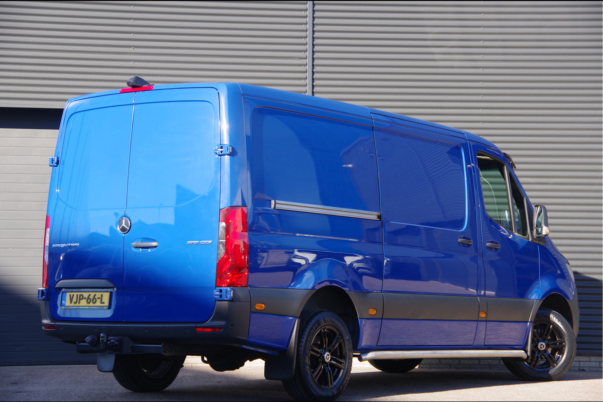 Mercedes-Benz Sprinter 315 1.9 CDI L2H1 3-ZITS, AUT. 3.5T TREKHAAK, CAMERA, NAVI, CRUISE, CLIMA, PARKEERSENSOREN, NL AUTO, NAP