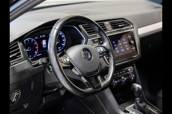 Volkswagen Tiguan 1.4 TSI ACT R-Line Business / 150pk / Automatische klimaatregeling / Apple CarPlay /
