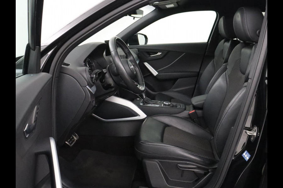 Audi Q2 1.4 TFSI CoD Triple S-Line | Half leder | Stoelverwarming | Trekhaak | Cruise control | Navigatie | Bluetooth | Climate control | Full LED