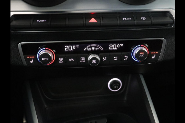 Audi Q2 1.4 TFSI CoD Triple S-Line | Half leder | Stoelverwarming | Trekhaak | Cruise control | Navigatie | Bluetooth | Climate control | Full LED