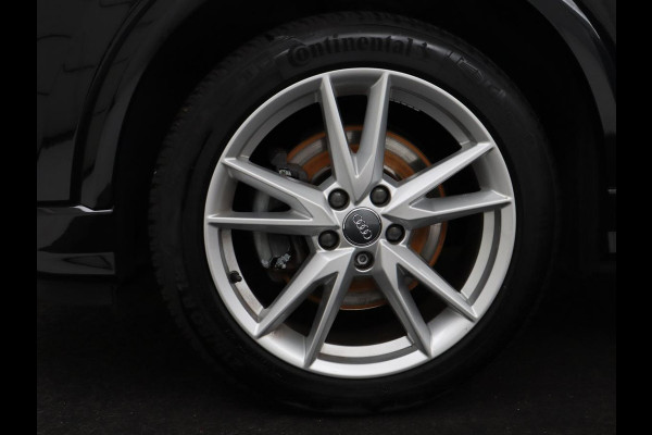 Audi Q2 1.4 TFSI CoD Triple S-Line | Half leder | Stoelverwarming | Trekhaak | Cruise control | Navigatie | Bluetooth | Climate control | Full LED