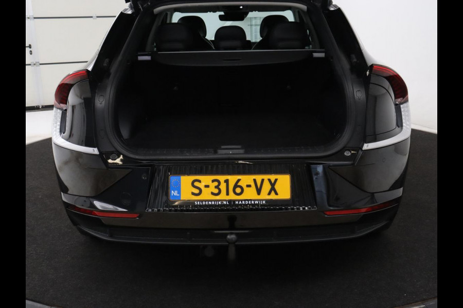 Kia EV6 Plus 77.4 kWh | SOH 94,5% | Leder | Memory | Adaptive cruise | Stuur/stoel verwarming | Trekhaak | Meridian Sound | Camera | Park assist | Carplay | Climate control | Elektrische achterklep