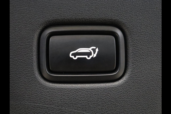 Kia EV6 Plus 77.4 kWh | SOH 94,5% | Leder | Memory | Adaptive cruise | Stuur/stoel verwarming | Trekhaak | Meridian Sound | Camera | Park assist | Carplay | Climate control | Elektrische achterklep