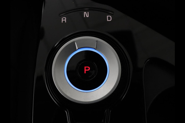 Kia EV6 Plus 77.4 kWh | SOH 94,5% | Leder | Memory | Adaptive cruise | Stuur/stoel verwarming | Trekhaak | Meridian Sound | Camera | Park assist | Carplay | Climate control | Elektrische achterklep