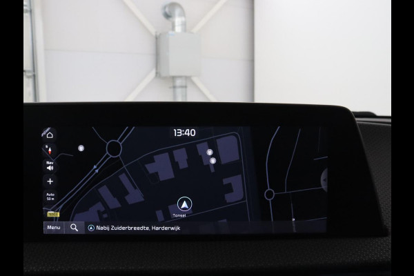 Kia EV6 Plus 77.4 kWh | SOH 94,5% | Leder | Memory | Adaptive cruise | Stuur/stoel verwarming | Trekhaak | Meridian Sound | Camera | Park assist | Carplay | Climate control | Elektrische achterklep