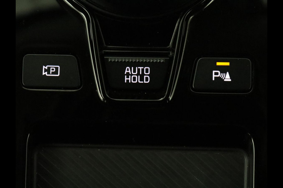 Kia EV6 Plus 77.4 kWh | SOH 94,5% | Leder | Memory | Adaptive cruise | Stuur/stoel verwarming | Trekhaak | Meridian Sound | Camera | Park assist | Carplay | Climate control | Elektrische achterklep
