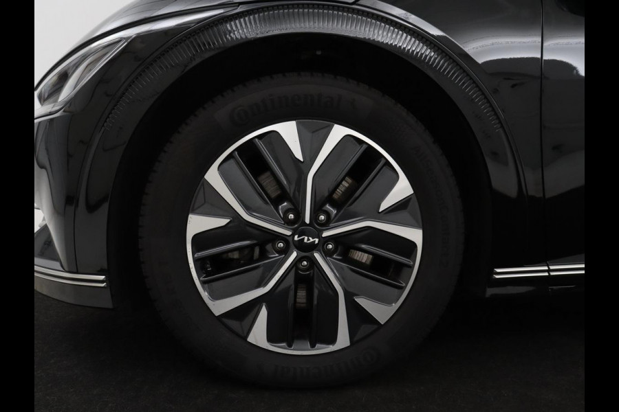 Kia EV6 Plus 77.4 kWh | SOH 94,5% | Leder | Memory | Adaptive cruise | Stuur/stoel verwarming | Trekhaak | Meridian Sound | Camera | Park assist | Carplay | Climate control | Elektrische achterklep