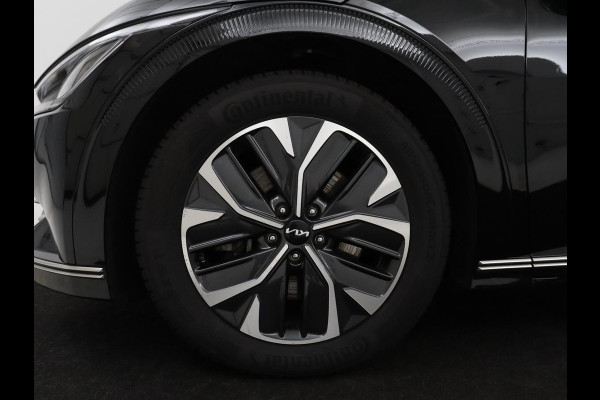 Kia EV6 Plus 77.4 kWh | SOH 94,5% | Leder | Memory | Adaptive cruise | Stuur/stoel verwarming | Trekhaak | Meridian Sound | Camera | Park assist | Carplay | Climate control | Elektrische achterklep