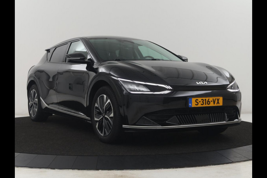 Kia EV6 Plus 77.4 kWh | SOH 94,5% | Leder | Memory | Adaptive cruise | Stuur/stoel verwarming | Trekhaak | Meridian Sound | Camera | Park assist | Carplay | Climate control | Elektrische achterklep
