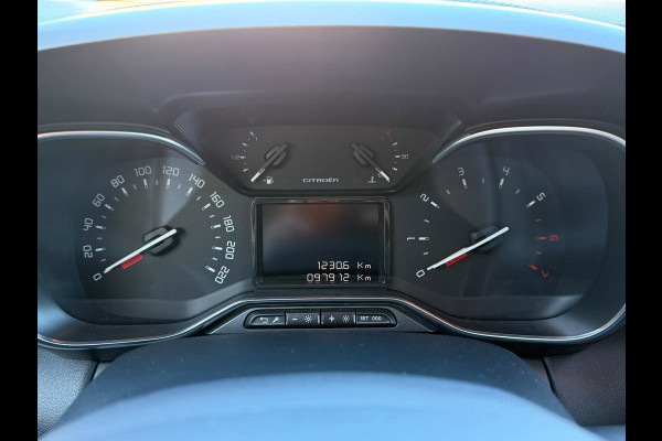 Citroën C3 Aircross 1.2 PureTech S&S Shine handgeschakeld Trekhaak, Camera achter, Cruise Control, Navigatie, Dodehoek detentie