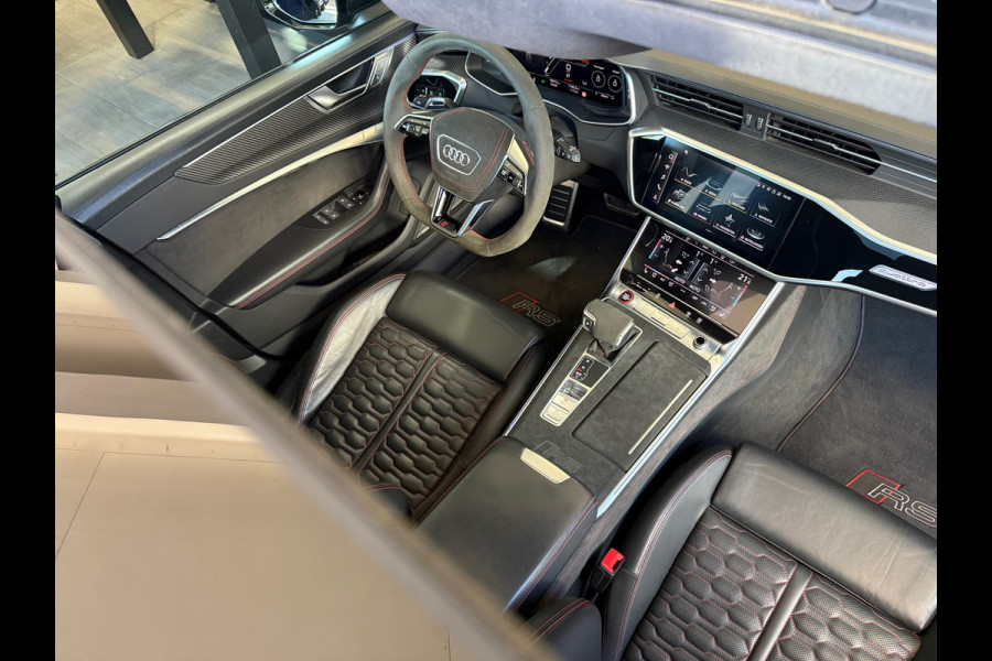 Audi RS6 Avant 4.0 TFSI quattro Pano|Ceramic|Dynamic+|B&O 3D