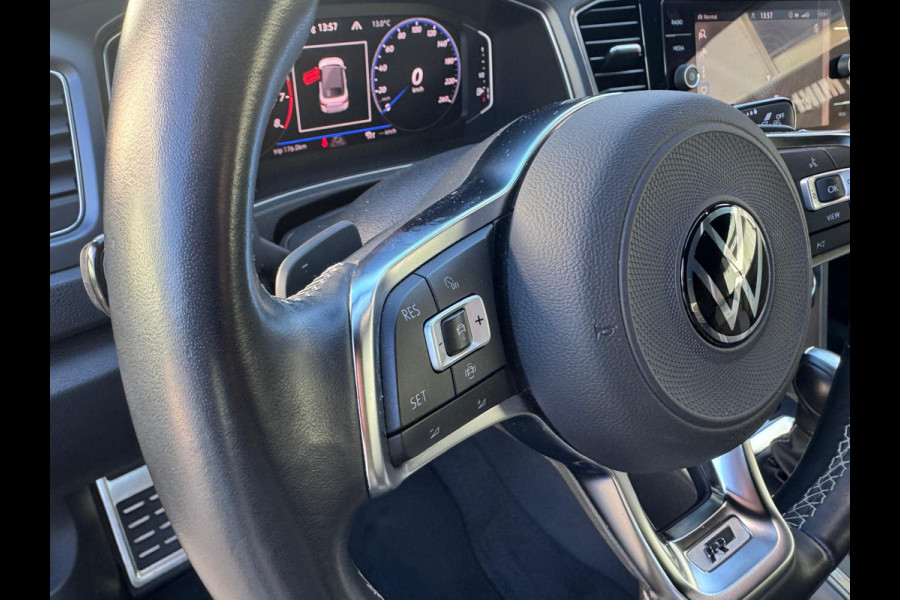 Volkswagen T-Roc Cabrio 1.5 TSI R-Line DeepBlack edition, TREKH, Beats Audio Sound, Windscherm