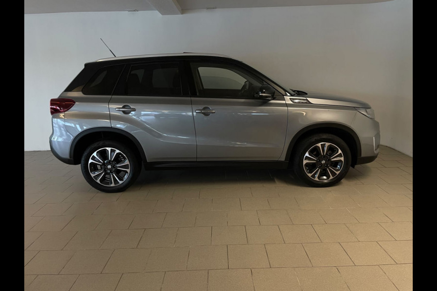 Suzuki Vitara 1.5 Hybrid Style AUTOMAAT PANO DAK AIRCO NAVI CRUISE BLUETOOTH VELGEN ZEER NETTE AUTO