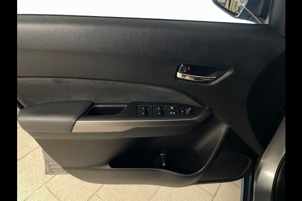 Suzuki Vitara 1.5 Hybrid Style AUTOMAAT PANO DAK AIRCO NAVI CRUISE BLUETOOTH VELGEN ZEER NETTE AUTO