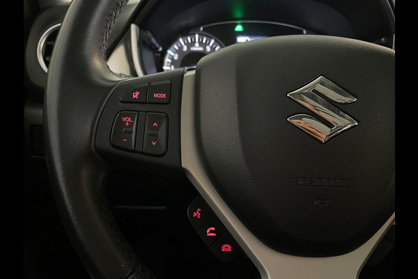 Suzuki Vitara 1.5 Hybrid Style AUTOMAAT PANO DAK AIRCO NAVI CRUISE BLUETOOTH VELGEN ZEER NETTE AUTO