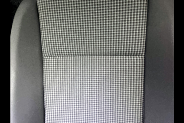 Volkswagen Caddy Cargo 1.5 TSI Benzine 115PK Euro 6 Comfort Schuifdeur Rechts / / Cruise-ctr. / Airco / Navi.-Multimedia / DAB /
