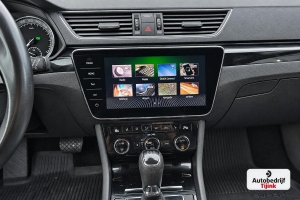 Škoda Superb Combi 1.4 TSI ACT Laurent & Klement | Automaat | LED | Trekhaak | Leder | Stoel- & stuurverwarming | Lane Assist | Blind Spot |Standkachel | Park Assist | Canton | Sfeerverlichting |