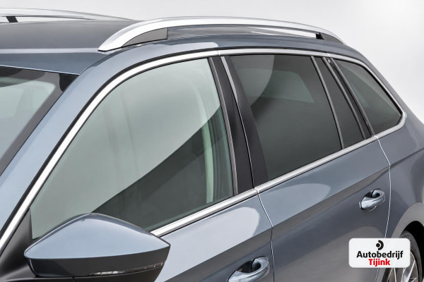 Škoda Superb Combi 1.4 TSI ACT Laurent & Klement | Automaat | LED | Trekhaak | Leder | Stoel- & stuurverwarming | Lane Assist | Blind Spot |Standkachel | Park Assist | Canton | Sfeerverlichting |