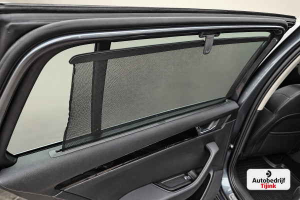 Škoda Superb Combi 1.4 TSI ACT Laurent & Klement | Automaat | LED | Trekhaak | Leder | Stoel- & stuurverwarming | Lane Assist | Blind Spot |Standkachel | Park Assist | Canton | Sfeerverlichting |